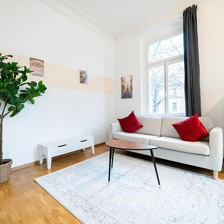 Fullhouse - Halle - Vs7 - 3 Beds - Nespresso Екстер'єр фото
