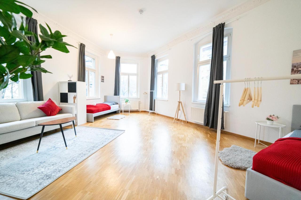 Fullhouse - Halle - Vs7 - 3 Beds - Nespresso Екстер'єр фото